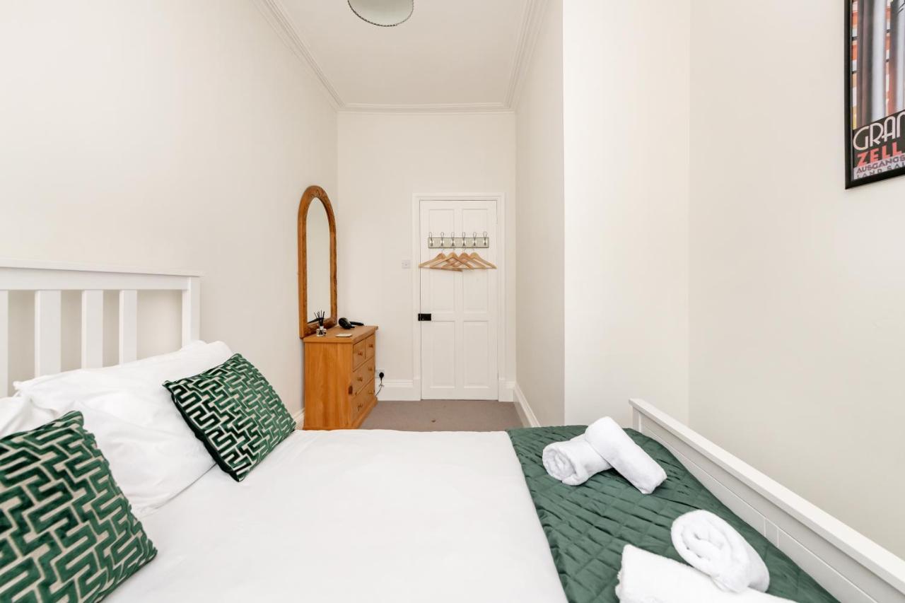 Stunning Georgian Apartment In Central Bath Exteriér fotografie